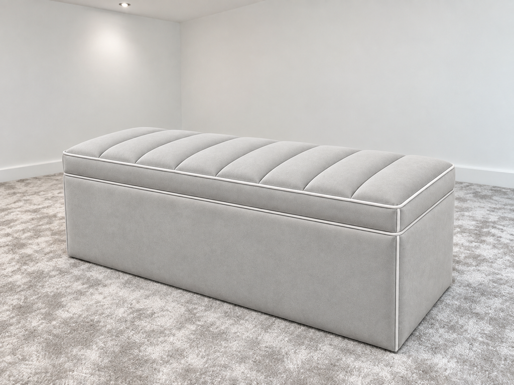 Savoy Winged Bed