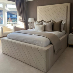 Kingswell  Bedframe