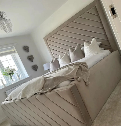 Kingswell  Bedframe