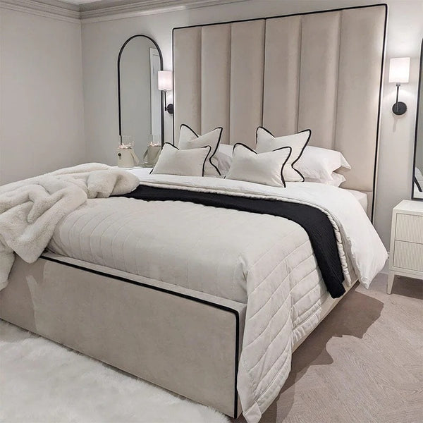 Letto Alto Ritz di Lusso a Pannelli con Profili a Contrasto