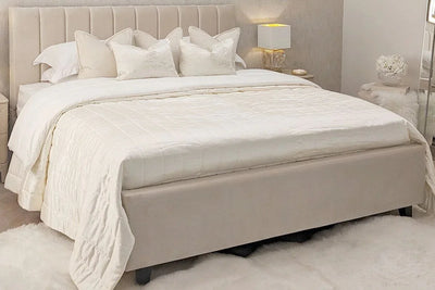 chicago Bedframe